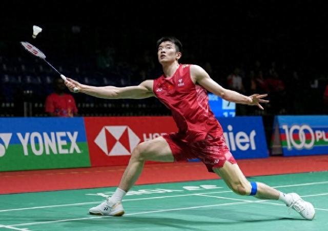 王峰足球运动员CBA：王峰在足球和CBA的跨界表现